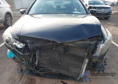 2012 Honda Accord 2.4 Ex-L z USA, uszkodzony, nr VIN 1HGCP2F88CA066040